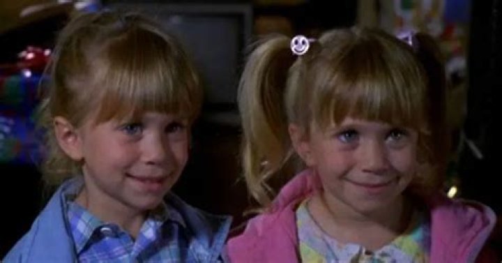 Mary-Kate & Ashley Olsen’s Movies & TV Shows Heading To Nickelodeon – Hollywood Life