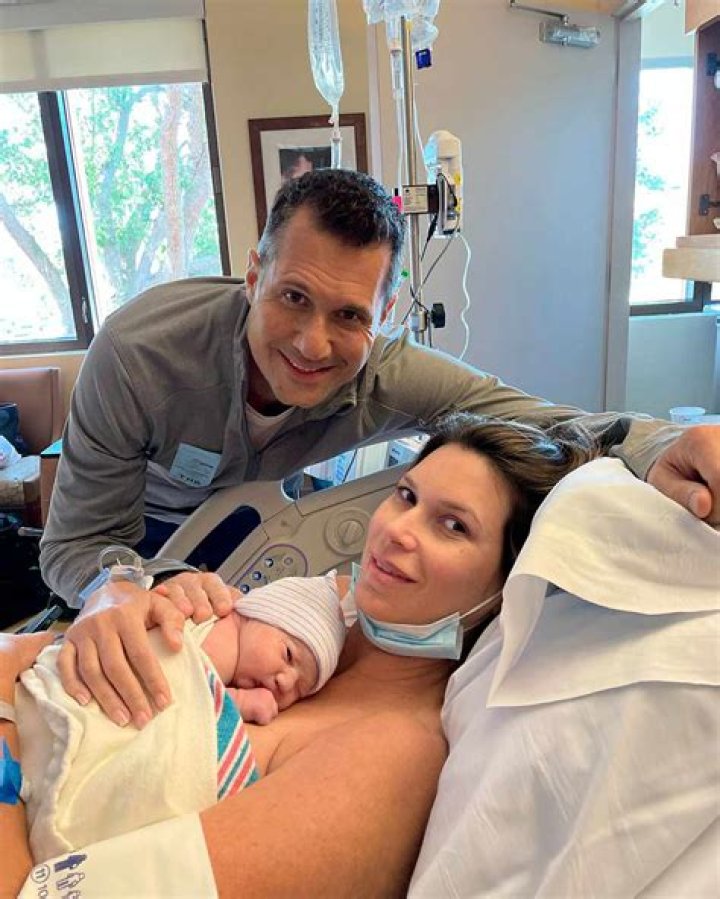 ‘Selling Sunset’ Star Maya Vander Reportedly Pregnant Again After Stillbirth & Miscarriage