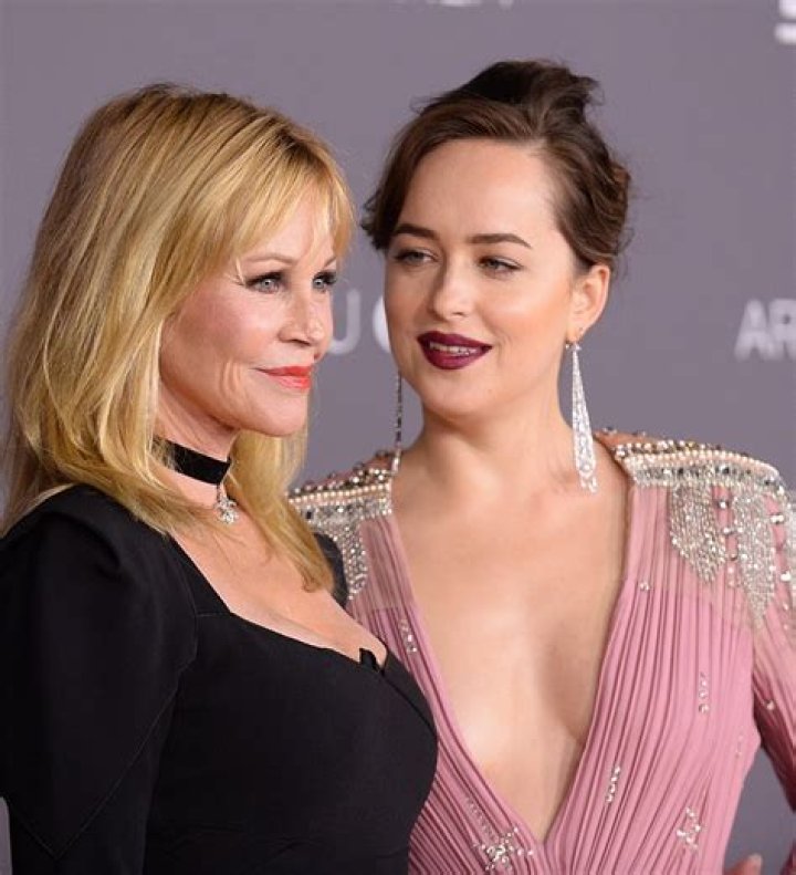 Melanie Griffith & Daughter Stella Shop In LA: Photos – Hollywood Life