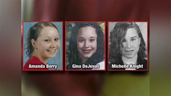 Michelle Knight, Kidnapping Victim’s Son — ‘Finding Me’ Memoir – Hollywood Life