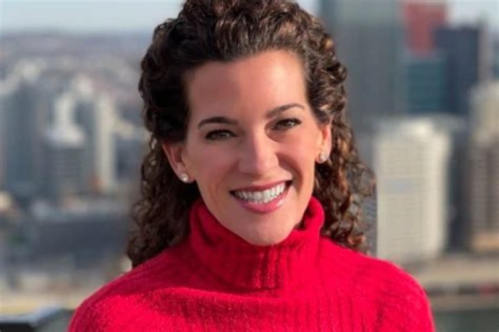 Mike Tobin (Journalist) Height, Weight, Net Worth, Age, Birthday, Wikipedia, Who, Instagram, Biography