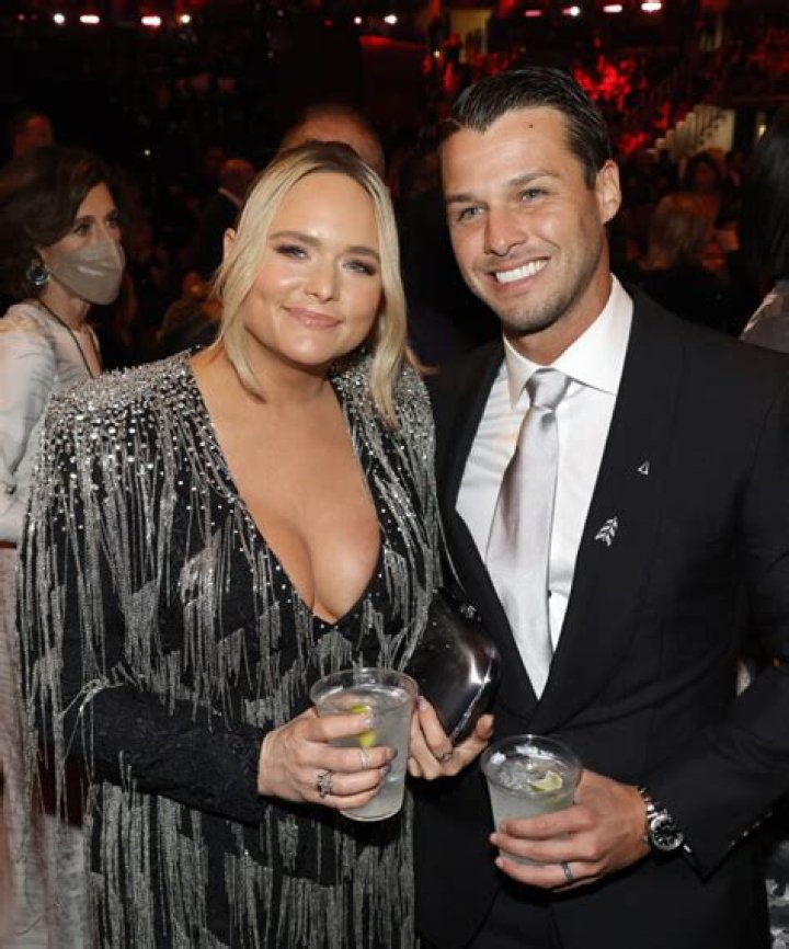 Blake Shelton And Ex Expecting A Baby After Split? – Hollywood Life