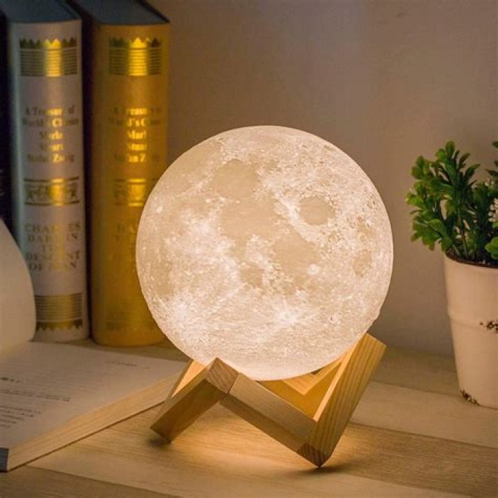 The Top Moon Lamp Moon Light in 2023 – Reviews by Hollywood Life – Hollywood Life