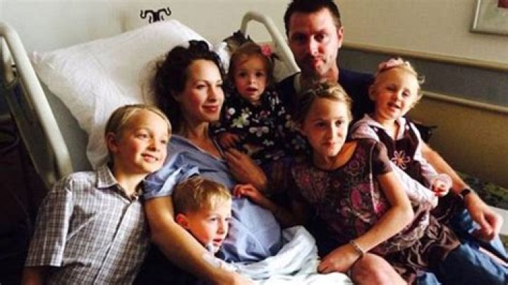 Mother Denies Treatment For Deadly Skin Cancer To Safely Birth 6th Child