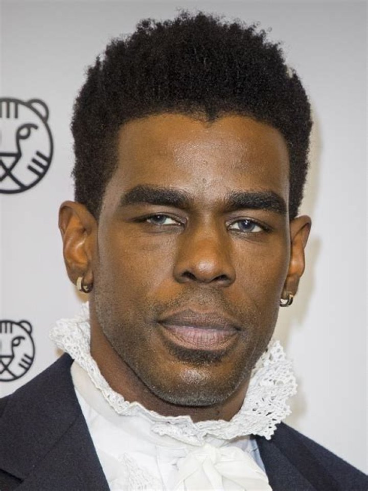 Mustafa Shakir Wiki, Wife, Age, Kids, Eye Color & Net Worth