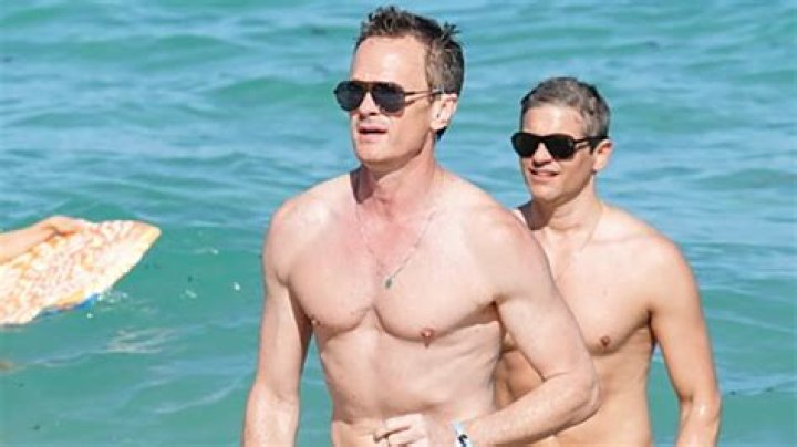 Neil Patrick Harris Goes Shirtless To Celebrate 50th Birthday: Photo – Hollywood Life