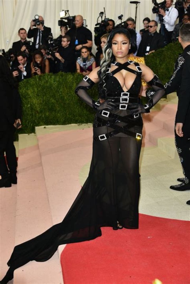 Nicki Minaj Met Gala Looks Through The Years: Photos – Hollywood Life