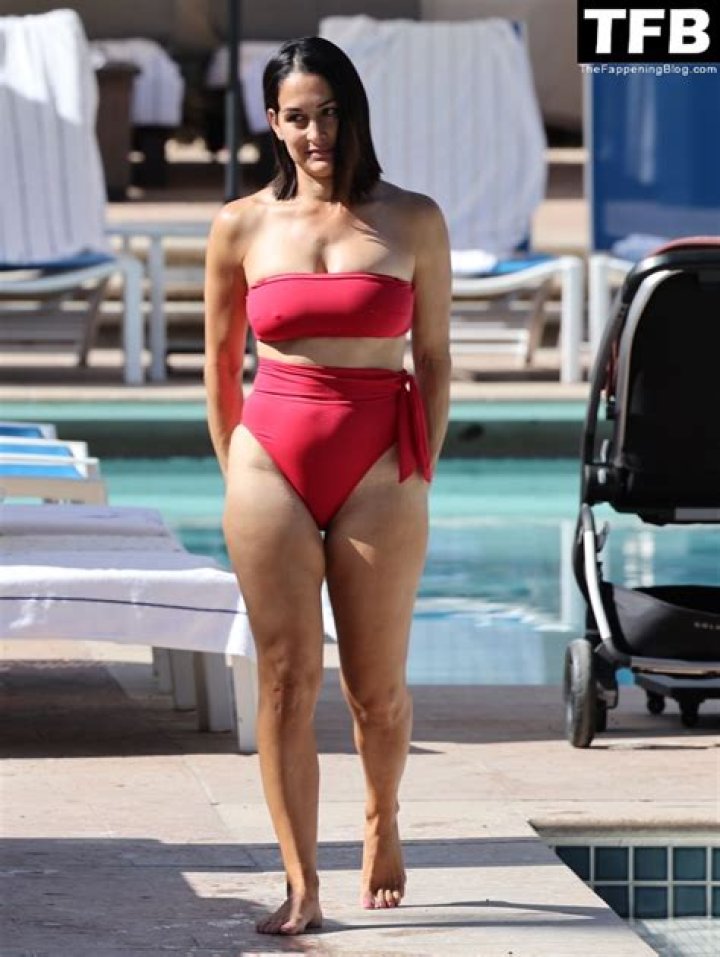 Photos Of The Former WWE Star – Hollywood Life