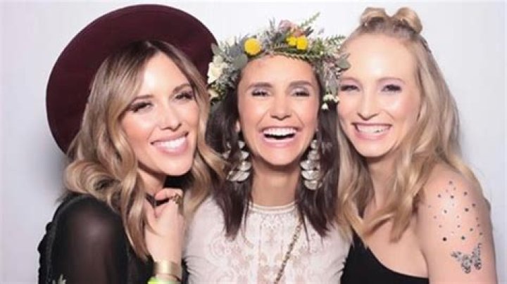 Nina Dobrev Reunites With Her ‘Vampire Diaries’ Co-Stars At 30th Bday Party & The Pic Is Too Cute
