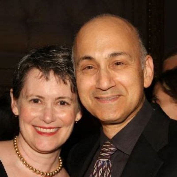 
Patricia Dunnock Height, Weight, Net Worth, Age, Birthday, Wikipedia, Who, Nationality, Biography 