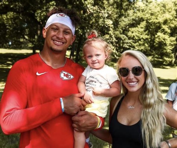 Patrick Mahomes Cuddles Brittany Matthews & Baby Sterling In ‘Special’ Family Photo