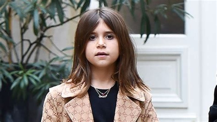 Penelope Disick, 7, Channels Mom Kourtney Kardashian With High Heels For At-Home Fashion Show – Watch