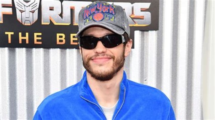 Pete Davidson Reportedly Involved in Car Crash in L.A. After Show – Hollywood Life