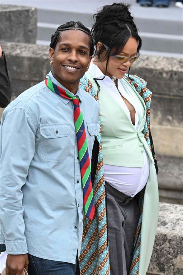 Pregnant Rihanna Rocks Yellow Crop Top With A$AP Rocky In Paris: Photos