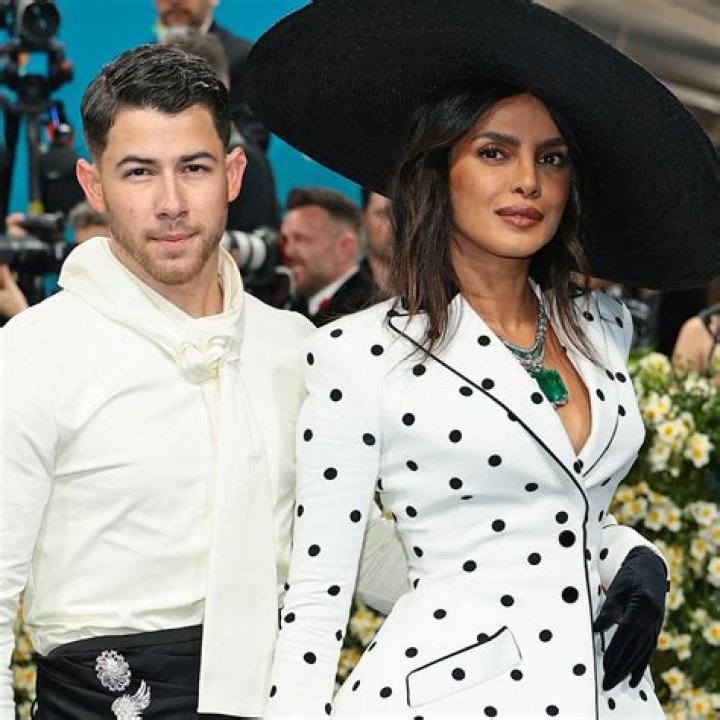 Priyanka Chopra Reveals When She & Nick Jonas Plan To Start A Family: ‘It’s Important To Me’