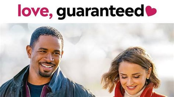 Rachael Leigh Cook Interview On ‘Love, Guaranteed’ & Rom-Coms – Hollywood Life