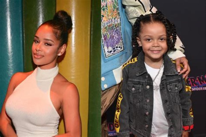 Reginae Carter & Taina Williams Friendship Status Revealed: Watch – Hollywood Life