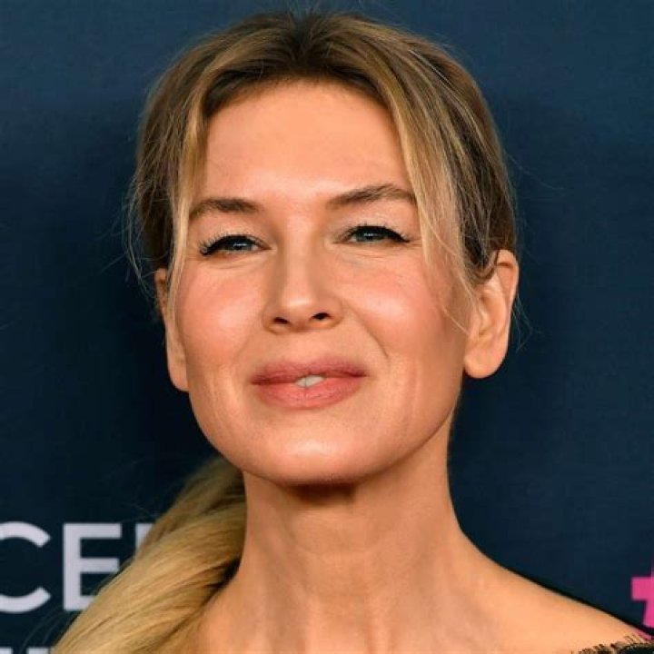 Renee Zellweger & Ant Anstead’s First Meeting Featured In New ‘Celebrity IOU: Joyride’ Trailer