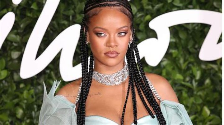 Rihanna & Drake Spotted Getting Cozy Again In NYC After Hassan Jameel Split — Watch