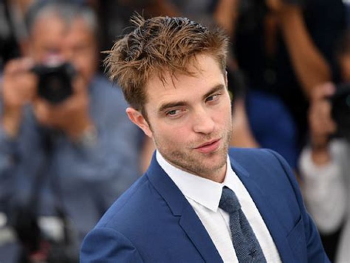 Robert Pattinson Swears You Won’t Recognize Him In New Film ‘Good Time’