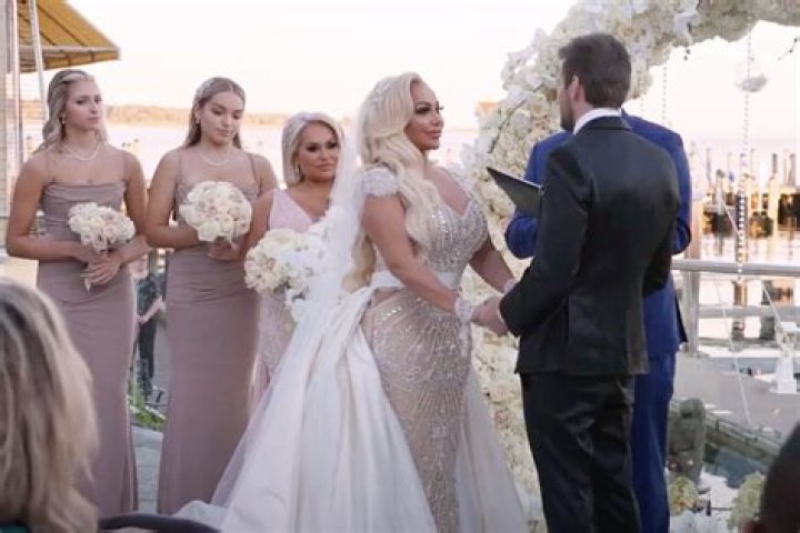 Ronnie & Jen Fight Before The Situation’s Wedding On ‘Jersey Shore’ – Hollywood Life