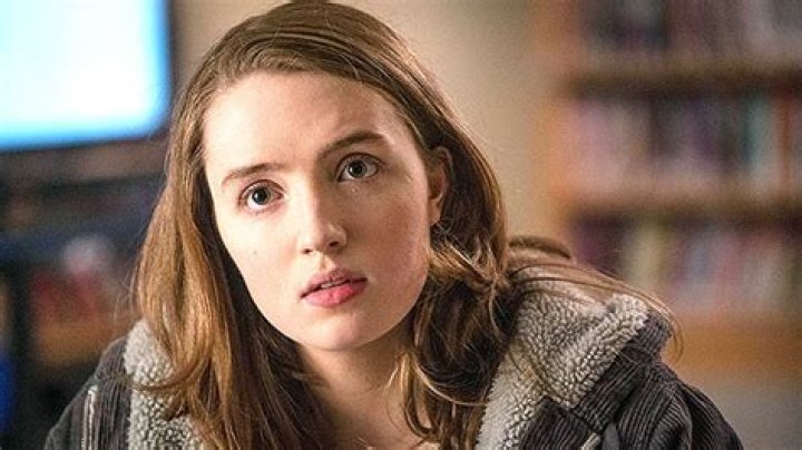 Kiera Allen On Chloe & Diane’s Last Scene – Hollywood Life