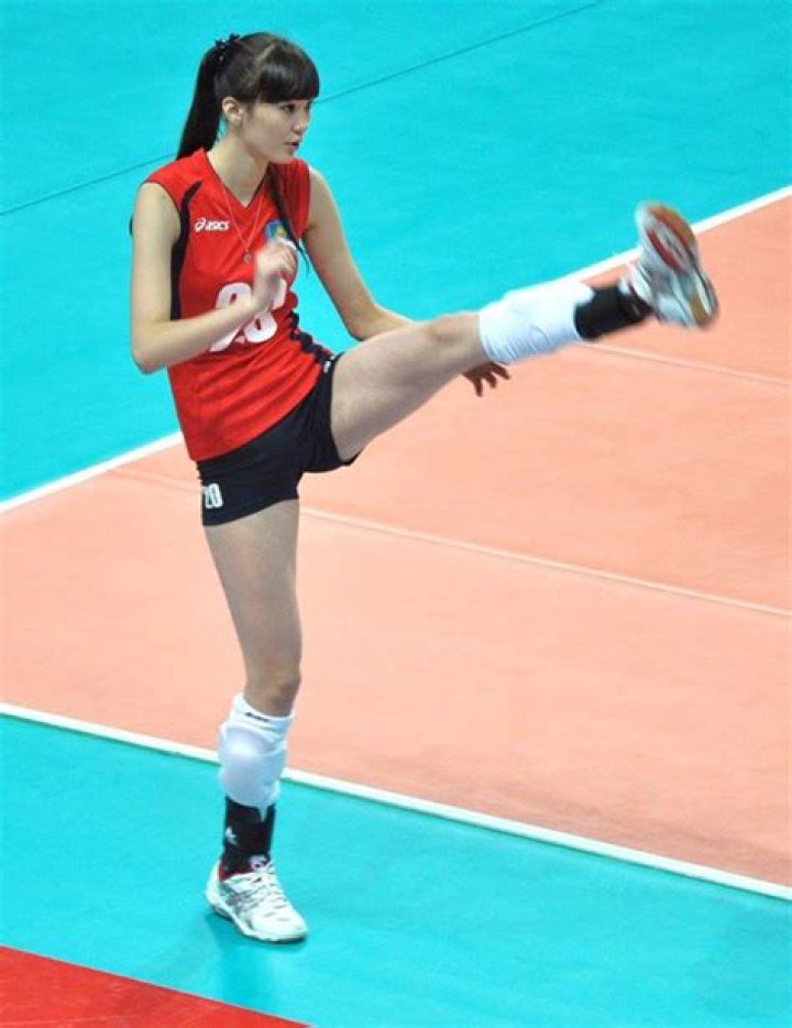 Sabina Altynbekova — PICS