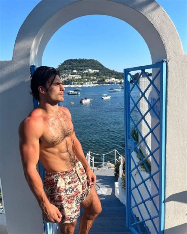 
Scott Colton Height, Weight, Net Worth, Age, Birthday, Wikipedia, Who, Instagram, Biography 