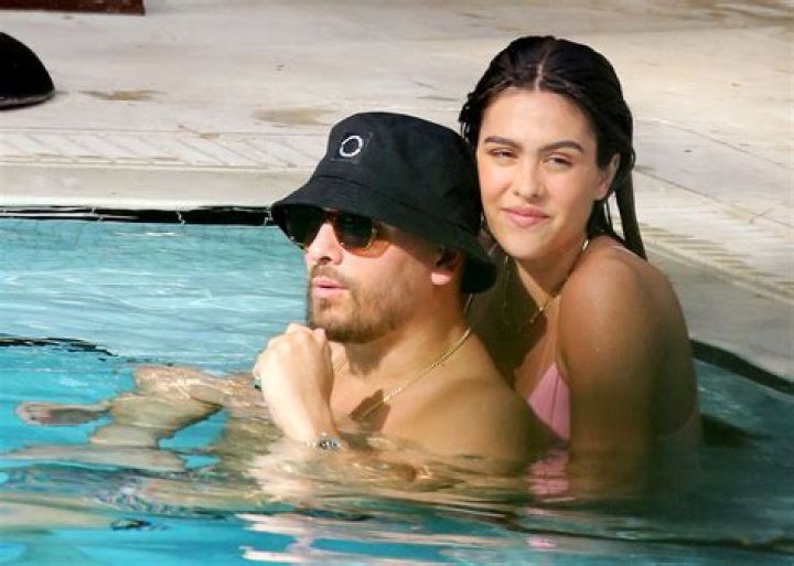 Scott Disick & Amelia Hamlin Can’t Keep Their Hands Off Each Other While Hitting The Pool In Miami