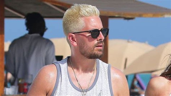 Scott Disick Debuts New Pink Hair Makeover After Going Platinum Blonde: Before & After Pics