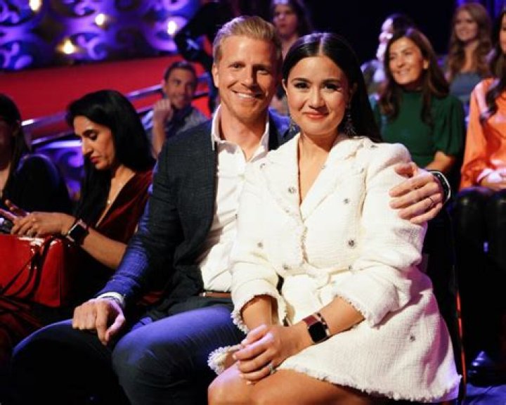Sean Lowe Still Can’t Believe He Signed Up For ‘The Bachelor’ & Got A Wife & Two Kids Out Of It