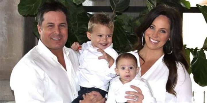 Sean Lowe & Lindsay Yenter — Bachelor’s Parents Wanted Him To Pick Her! – Hollywood Life