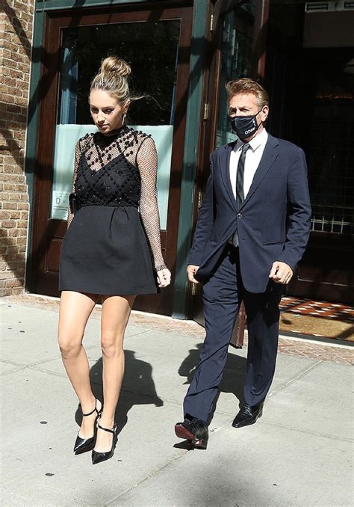 Sean Penn’s Daughter Dylan Rocks LBD & Looks Just Like Mom Robin Wright — Photo
