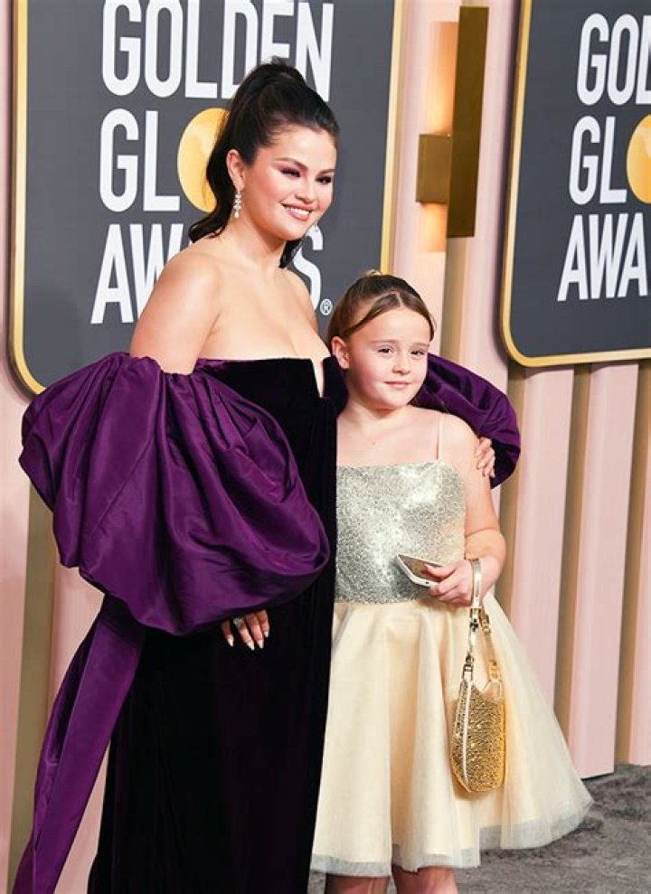 Selena Gomez Admits Sister Gracie, 9, Is ‘Cooler’ Than She’ll ‘Ever Be’ In Cute Sibling Selfie