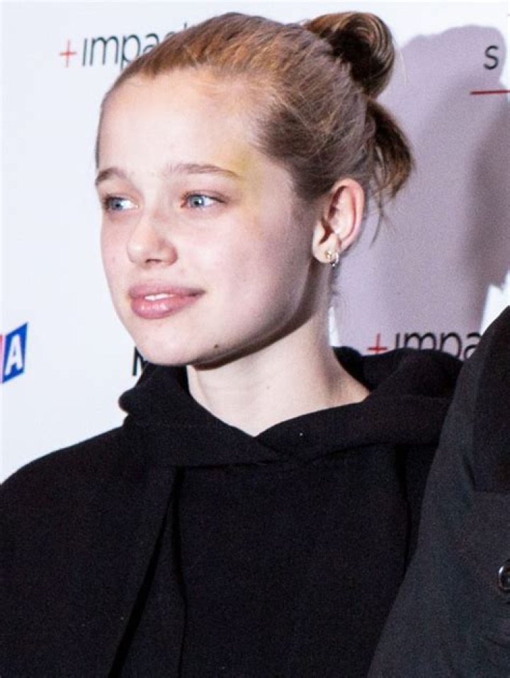 Shiloh Jolie-Pitt Shows Off Shaved Head On Errands Run – Hollywood Life