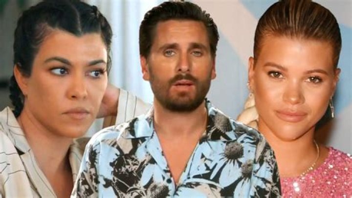 Her Feelings On Scott Disick Saying She Gave ‘Ultimatum’ – Hollywood Life