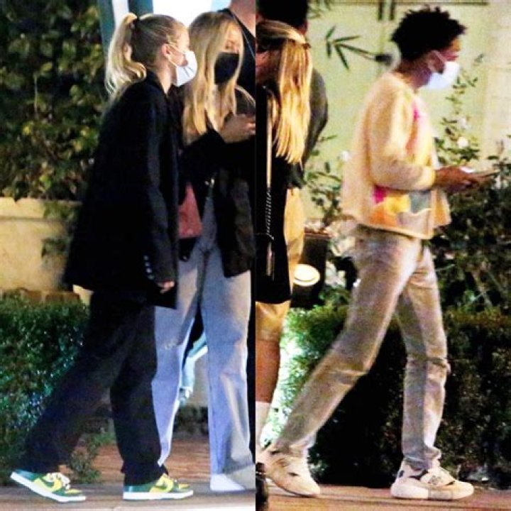 Sofia Richie & Jaden Smith Reunite For Dinner With Friends 3 Weeks After Flirty Beach Hangout