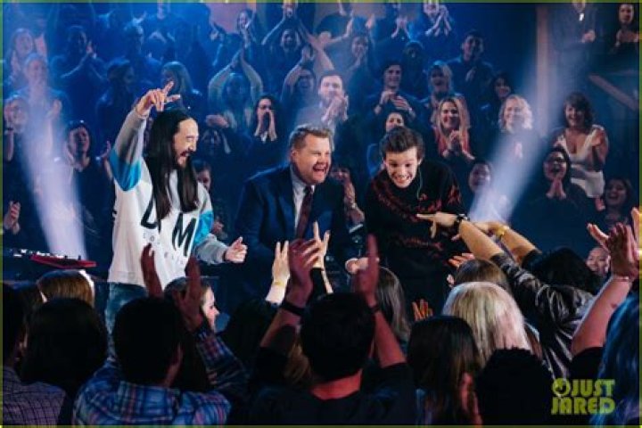 Steve Aoki Reveals The Hilarious Way Louis Tomlinson Got Him To Team Up For ‘Just Hold On’