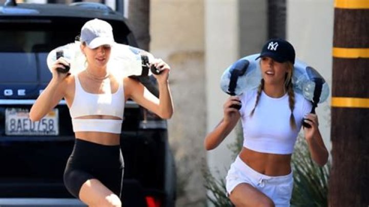 Sylvester Stallone’s Daughters Try To Keep Up With Their Famously Fit Dad During Outdoor Workout