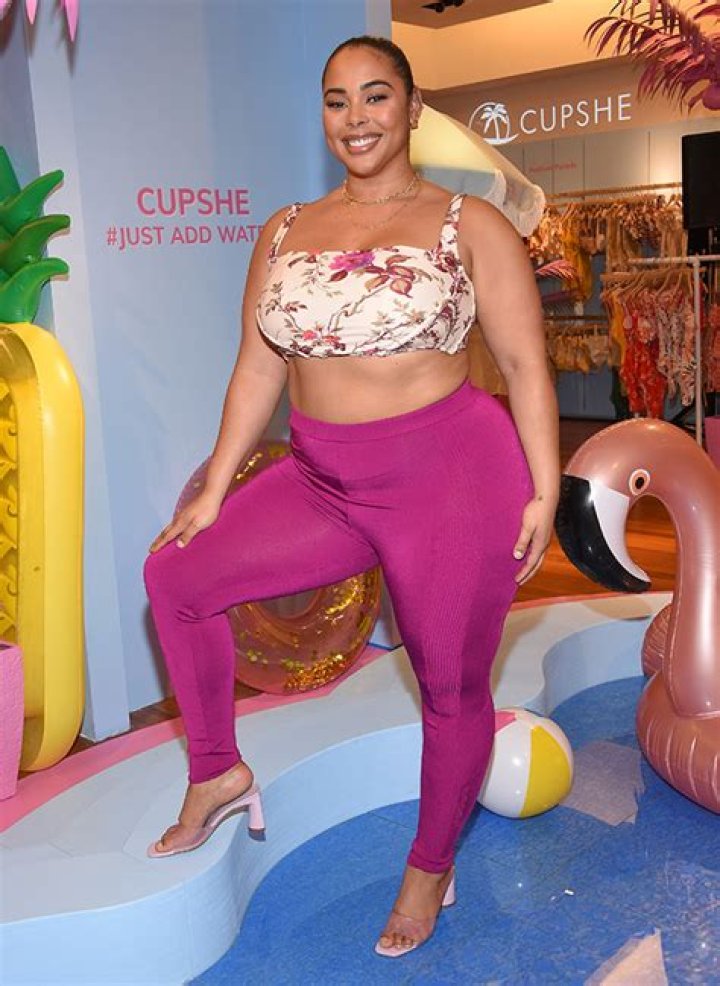 Tabria Majors Calls Out Emily Ratajkowski for Writing Book on ‘Body Positivity’ While Seemingly Mocking Plus Sizes