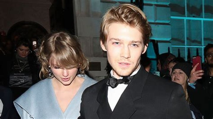 Taylor Swift: How Boyfriend Joe Alwyn Is Supporting Her Amid Her Feud With Scooter Braun