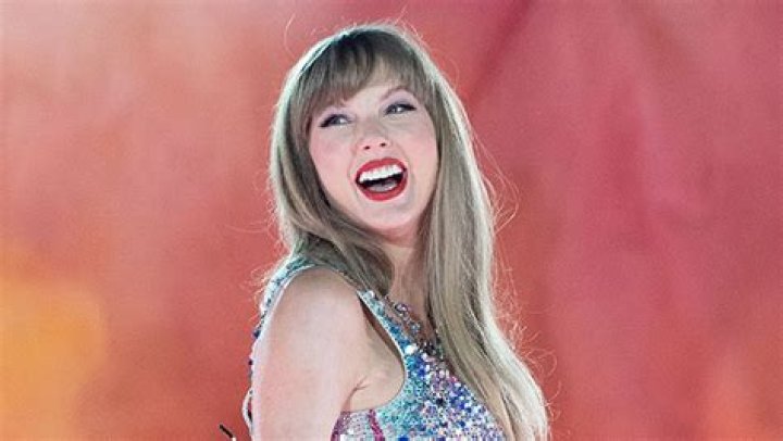 Taylor Swift Cancels Argentina Concert After Travis Kelce Arrives – Hollywood Life