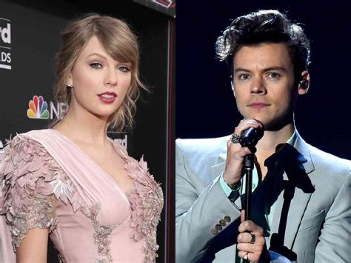 Taylor Swift & Harry Styles At 2013 Teen Choice Awards — Awkward! – Hollywood Life