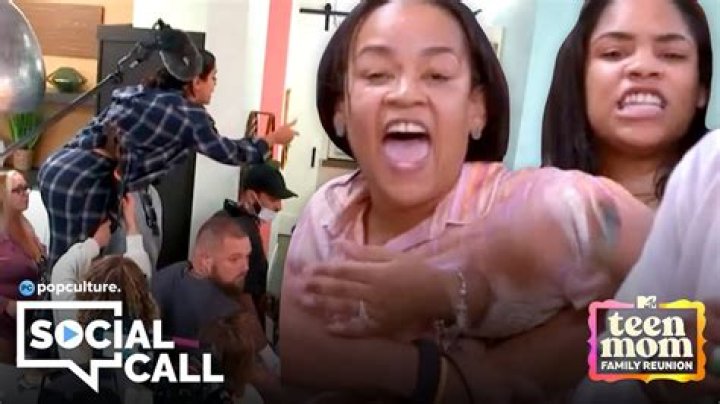 Briana & Ashley Leave After Fight – Hollywood Life