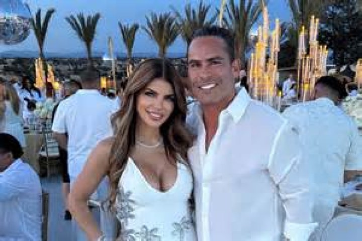 Teresa Giudice ‘Really Likes’ New Boyfriend Louie Ruelas: Why She’s ‘Taking It Slow’ Despite Being ‘Happy’