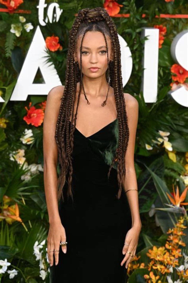 Thandiwe Newton’s Daughter Nico At ‘Tickets To Paradise’ Premiere: Photos – Hollywood Life