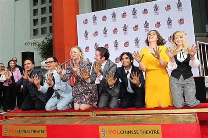 ‘The Big Bang Theory’ Cast Looks Gorgeous During Handprint Ceremony At Chinese Theatre — Pics