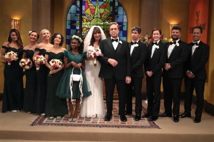 Dan & Louise Get Married — EPs Reveal What’s Next – Hollywood Life