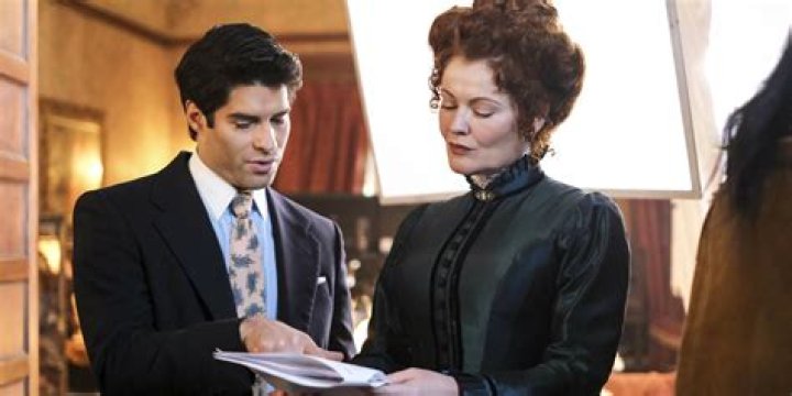 ‘The Resident’ Preview: Conrad Enlists Trevor’s Help With A Mysterious Patient