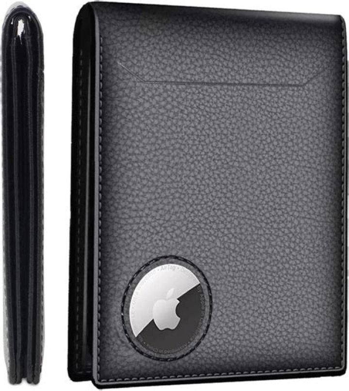 This Air Tag Wallet Is 36% Off & Makes a Great Christmas Gift for a Friend